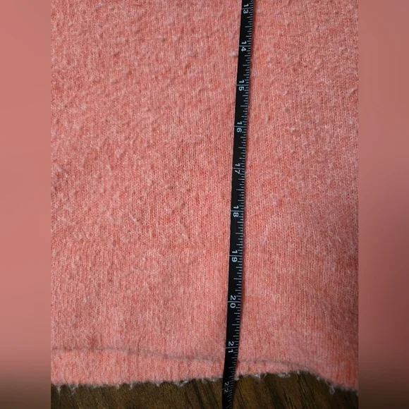 Anthropologie Super Soft Small Batwing Oversized Knit Sweater Salmon Pink - Picture 11 of 12